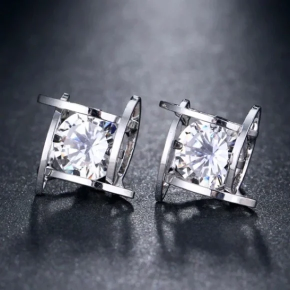 New Silver 3D Cage Diamond Stud Earrings